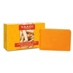 Santoor Sandal & Turmeric Soap: 4x100 Gms